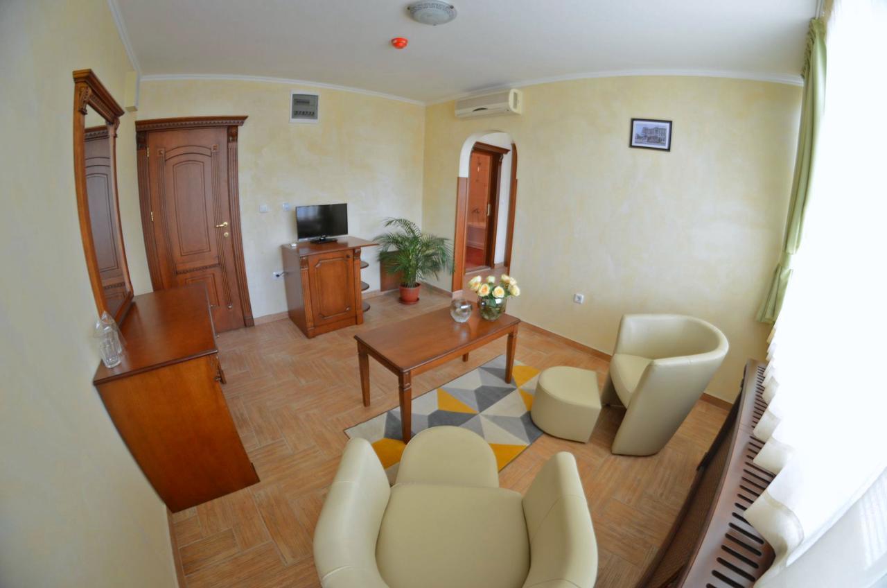 Central West Hotel Sofia Ngoại thất bức ảnh